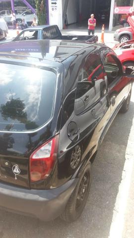 Vendo celta Preto `` aceito trocar por carro ou moto de menor valor´´ - Foto 18