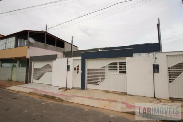 Linda casa de 2 quartos com super espaço para construção - Foto 15