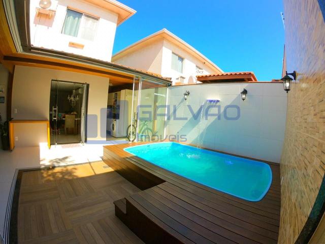 JG. Excelente/linda casa duplex com piscina de 3 quartos com suíte, pertinho da praia e - Foto 2