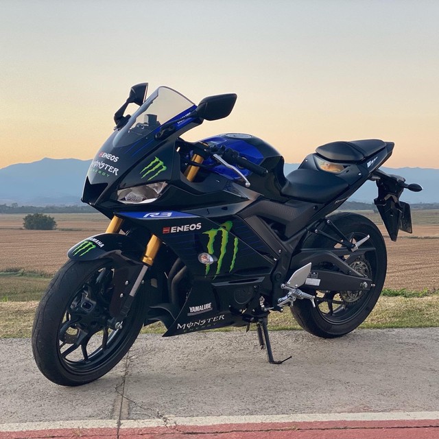 YAMAHA YZF R3 MONSTER ABS 2021