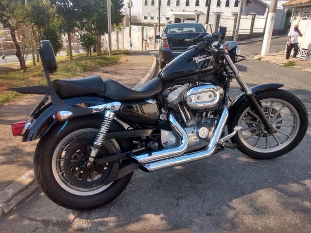 HARLEY DAVIDSON XL 883
