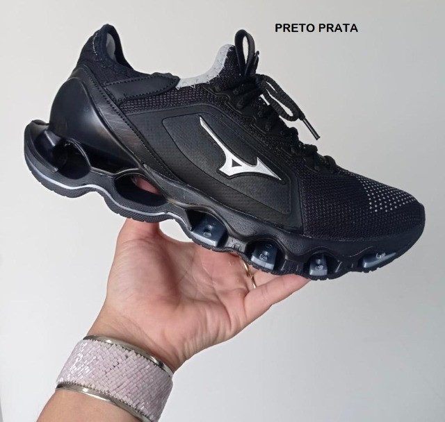 tenis mizuno 12 molas