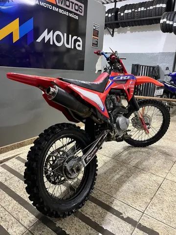 Vendo moto trilha CRF 230