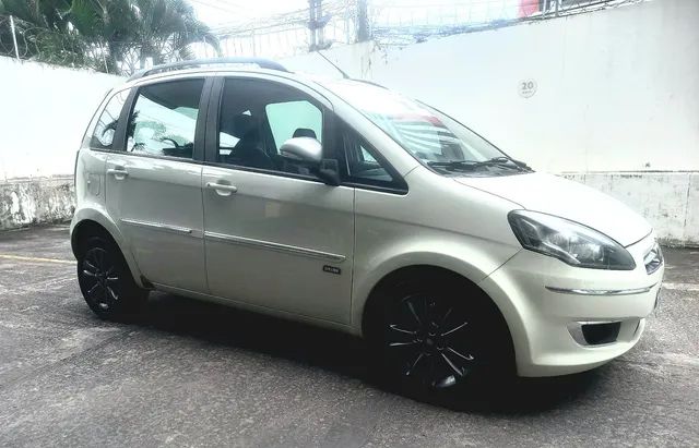Idea Sublime Essence 1.6 > Série Especial  >  2015/2015 > Completo > Licenciado 2023 - Foto 2