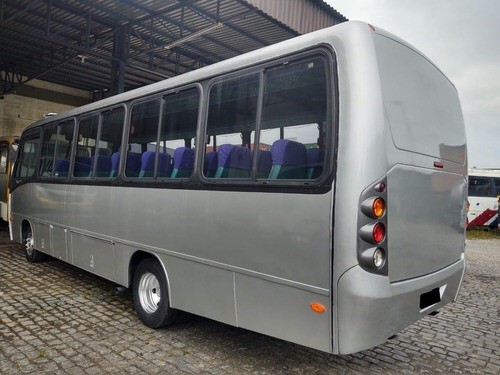 Micro ônibus neobus thunder 2006