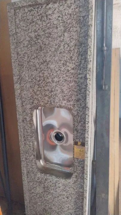 Pia de Granito 1.80m Cinza com cuba inox nova.