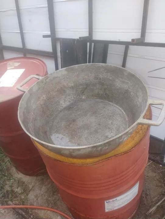 Tacho Antigo de Alumínio Fundido