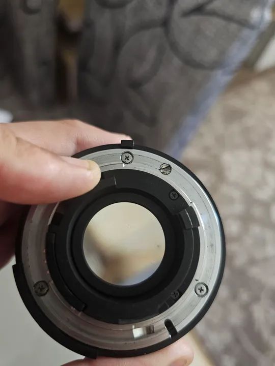 Lente Nikon 50mm f/1.8 D - Ótimo estado! - Foto 3