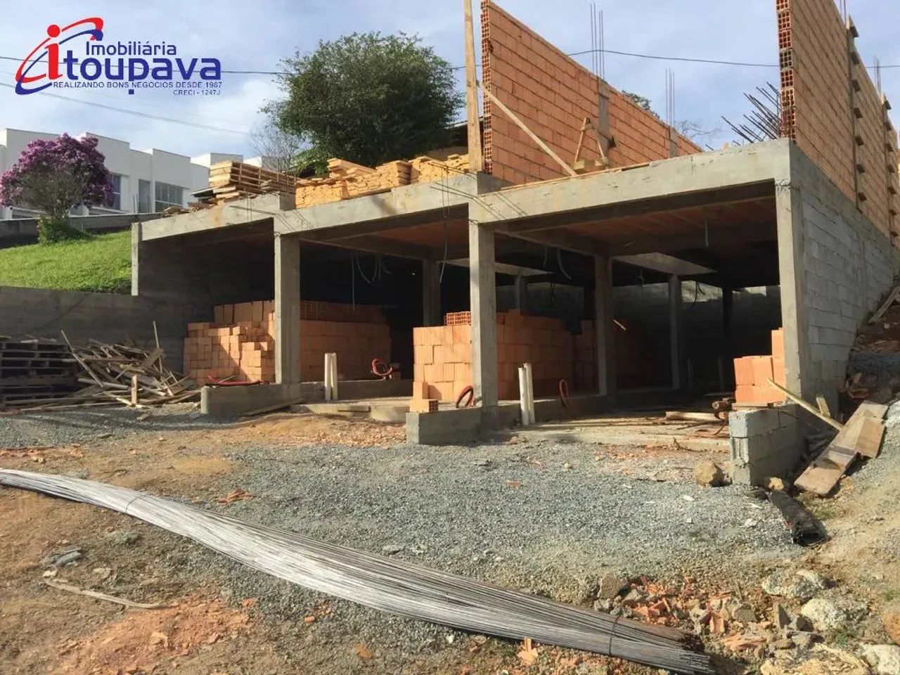 Sobrado Geminado para Venda em Blumenau, Itoupavazinha, 2 dormitórios, 2 suítes, 1 banheir - Foto 5