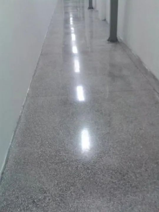 Lapidação e Polimento de Pisos corodur