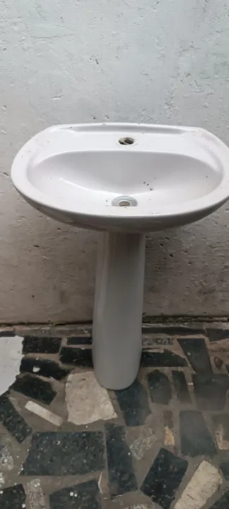 Pias de porcelana para banheiro