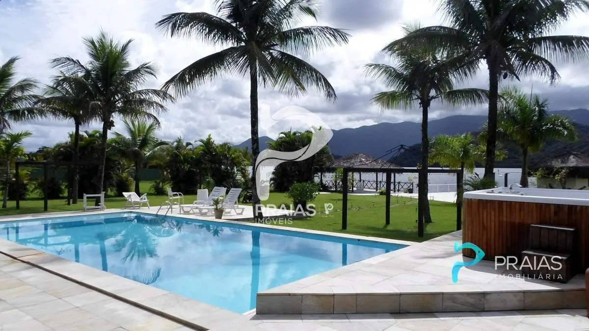 Casa de alto padrão em condomínio fechado, Marina Guarujá