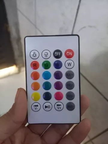 lampada bluetooth caixa de som crs-2225 caerus - Foto 4