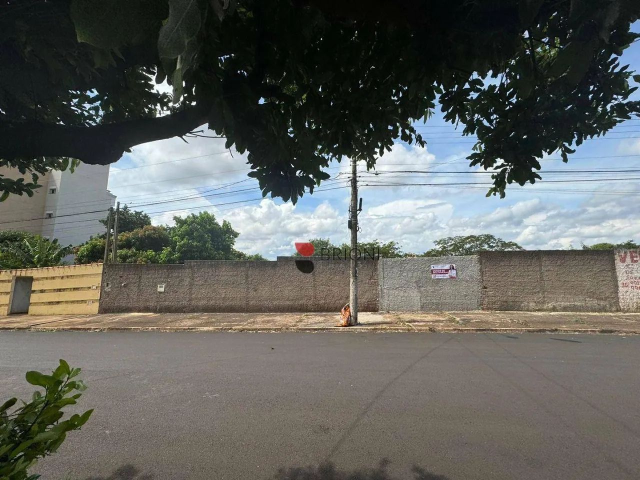 Área para Edificação Residencial Plurifamiliar - 1.000,m2 / com projeto aprovado I Brioni 