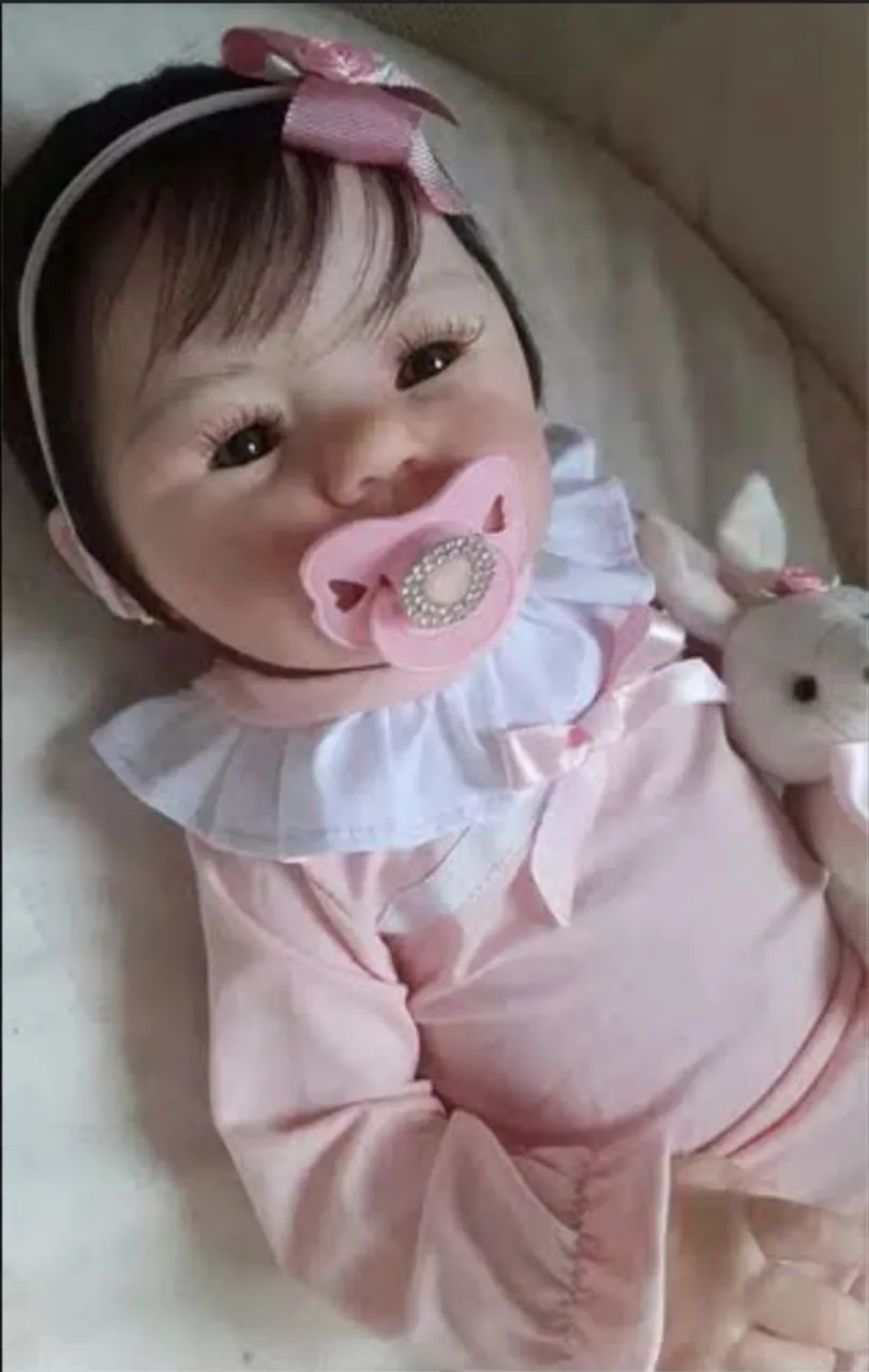 Bebê Reborn: Encanto e Realismo!