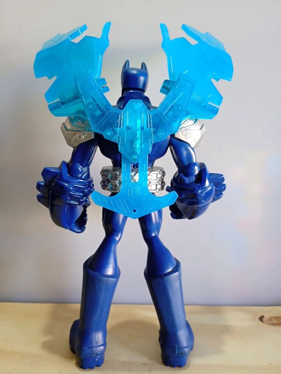 Boneco Batman com asas - Foto 3