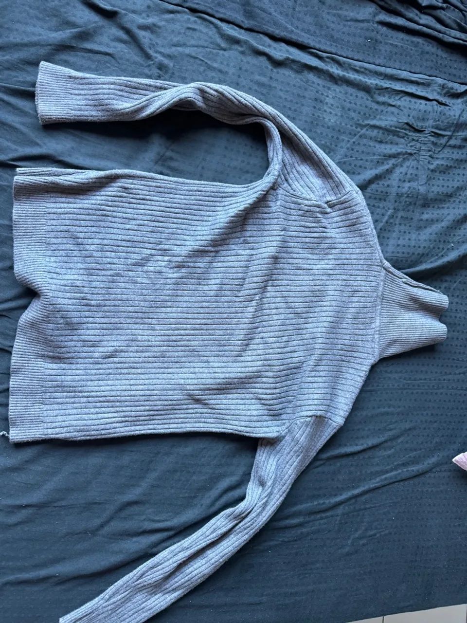 Blusa de gola alta Cinza Elegante