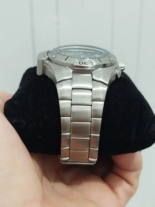 RELÓGIO CITIZEN ECO DRIVE A QUAL BJ2040-55E SEMI-NOVO RARO. - Foto 4