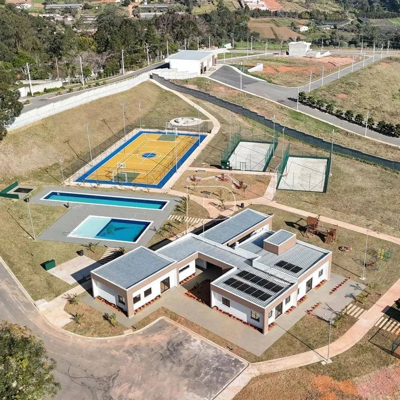 Lote/Terreno à venda, 250m por R$ 150.000,00 - Cotia SP.