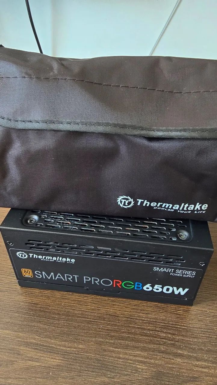 Fonte Modular 650W Smart Pro RGB 80 Plus Bronze PS-SPR-0650FPCBUS-R Thermaltake