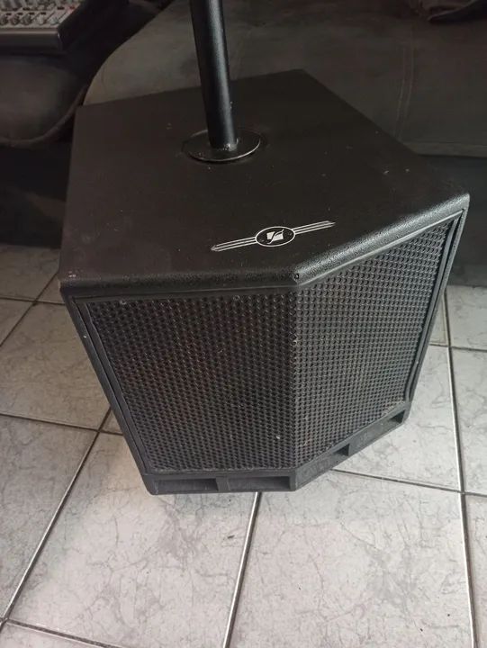 Caixa de Som Subwoofer Ativa Frahm Ps12 SWA. Grave 500w Rms Preta
