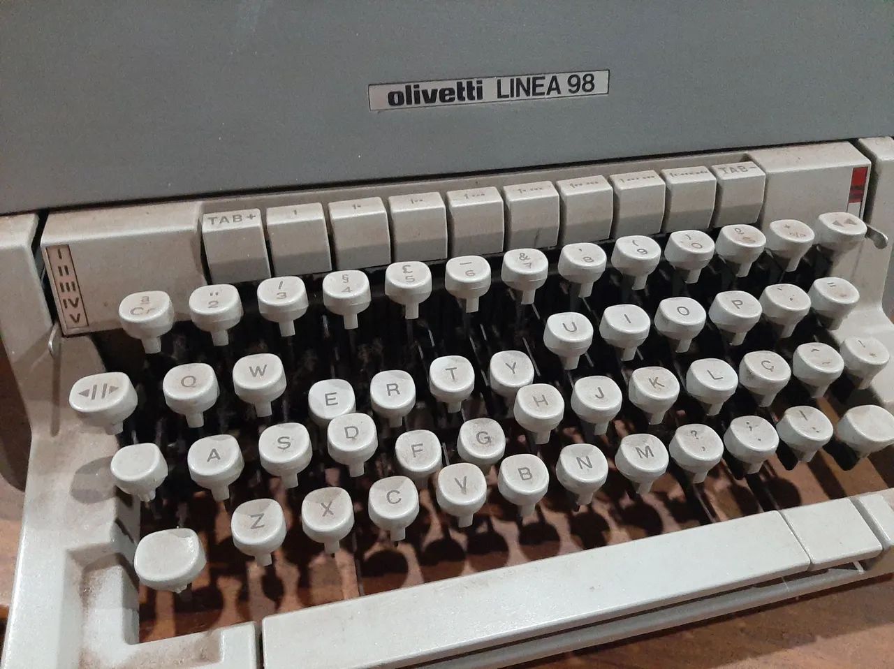 Máquina de escrever65126369078786121