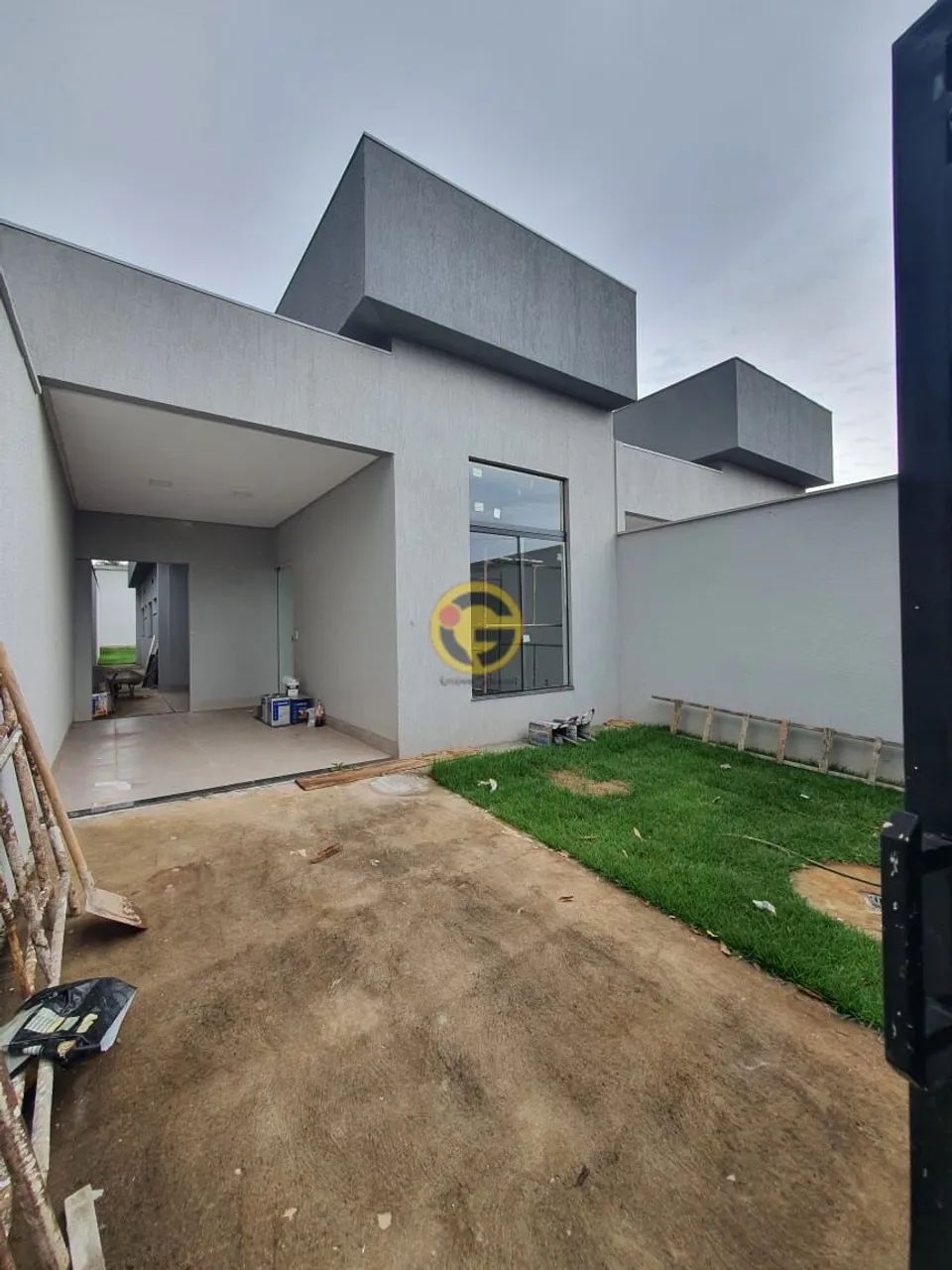CASA NOVA DE 3/4, COM SUÍTE, QUINTAL NO PAPILON PARK APARECIDA DE GOIÂNIA - GO