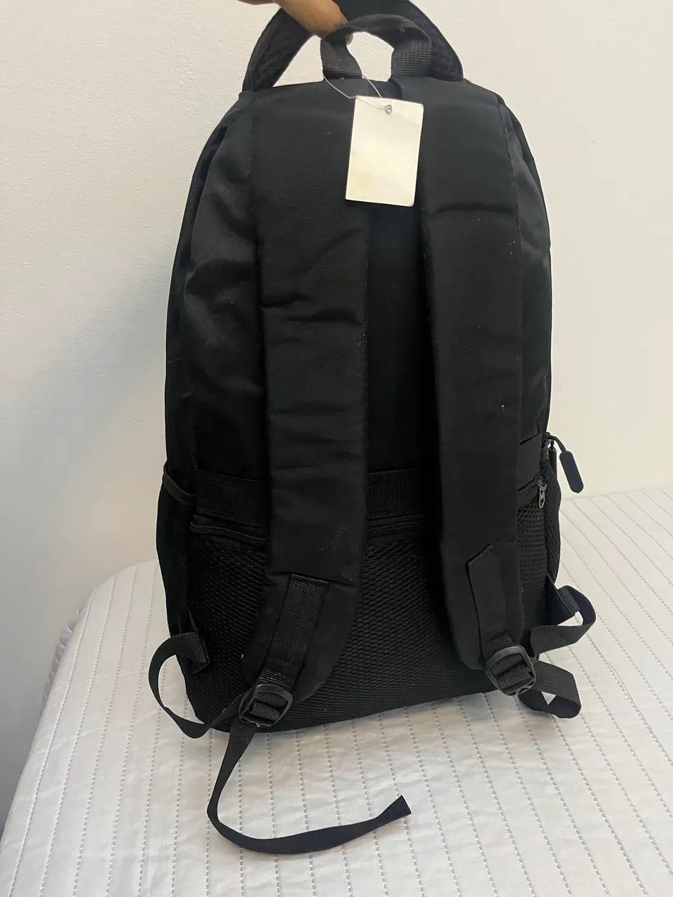 Mochila preta grande com espaço para notebook - Foto 2