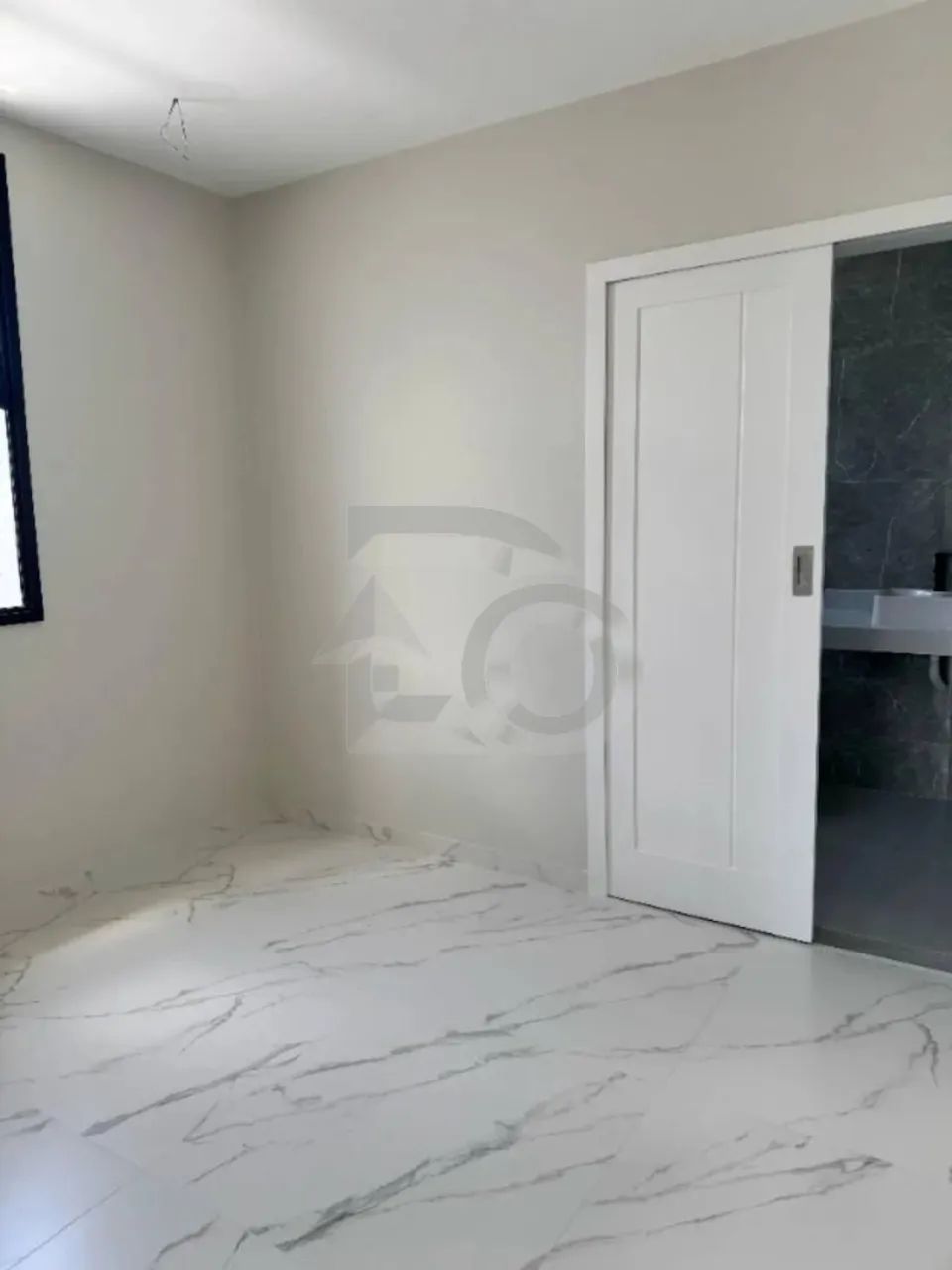 Terras Alphaville 2: Casa de Alto Padrão com Área Gourmet e 5 Vagas de Garagem - Foto 4