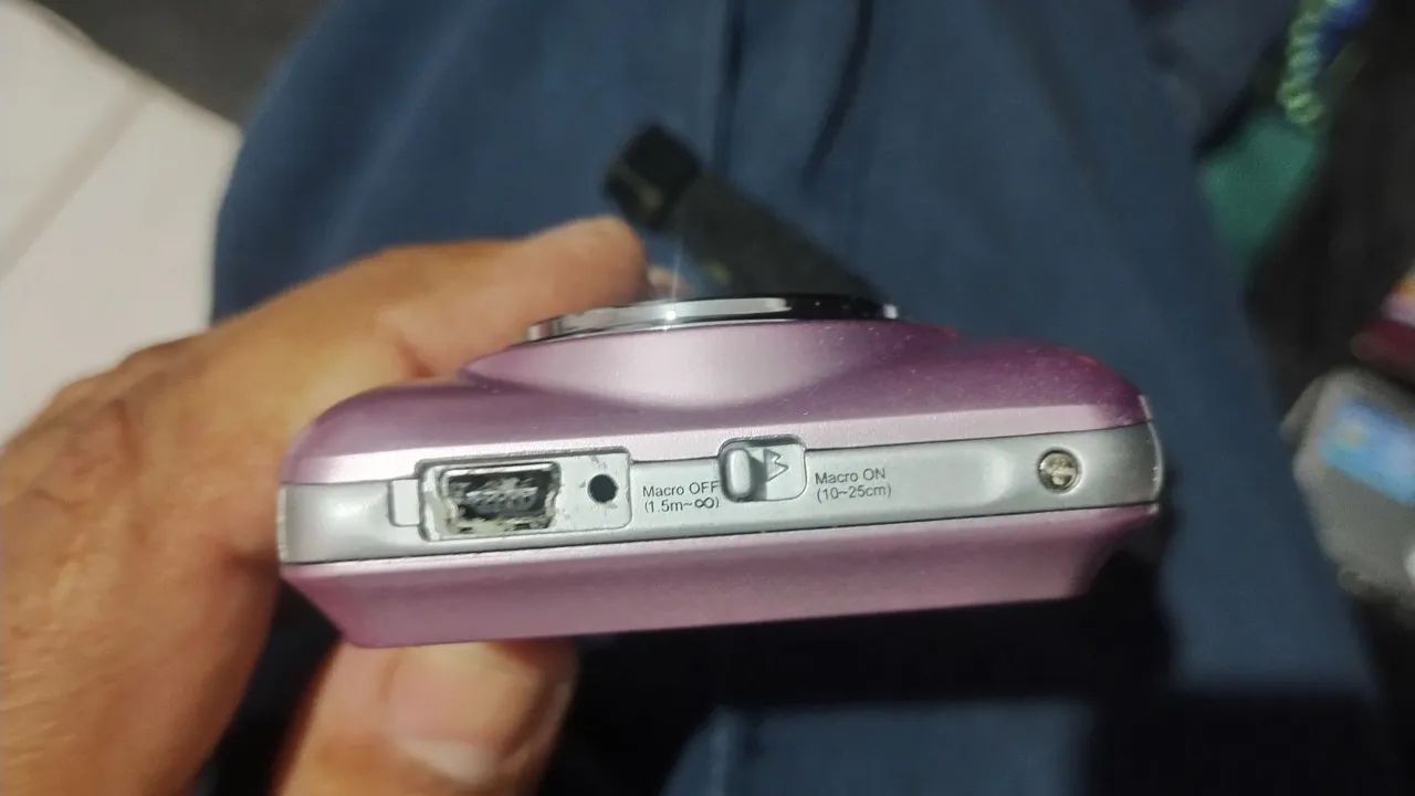 Câmera Digital Sony Cyber-shot 7.2 MP com defeito e a vivitar - Foto 5