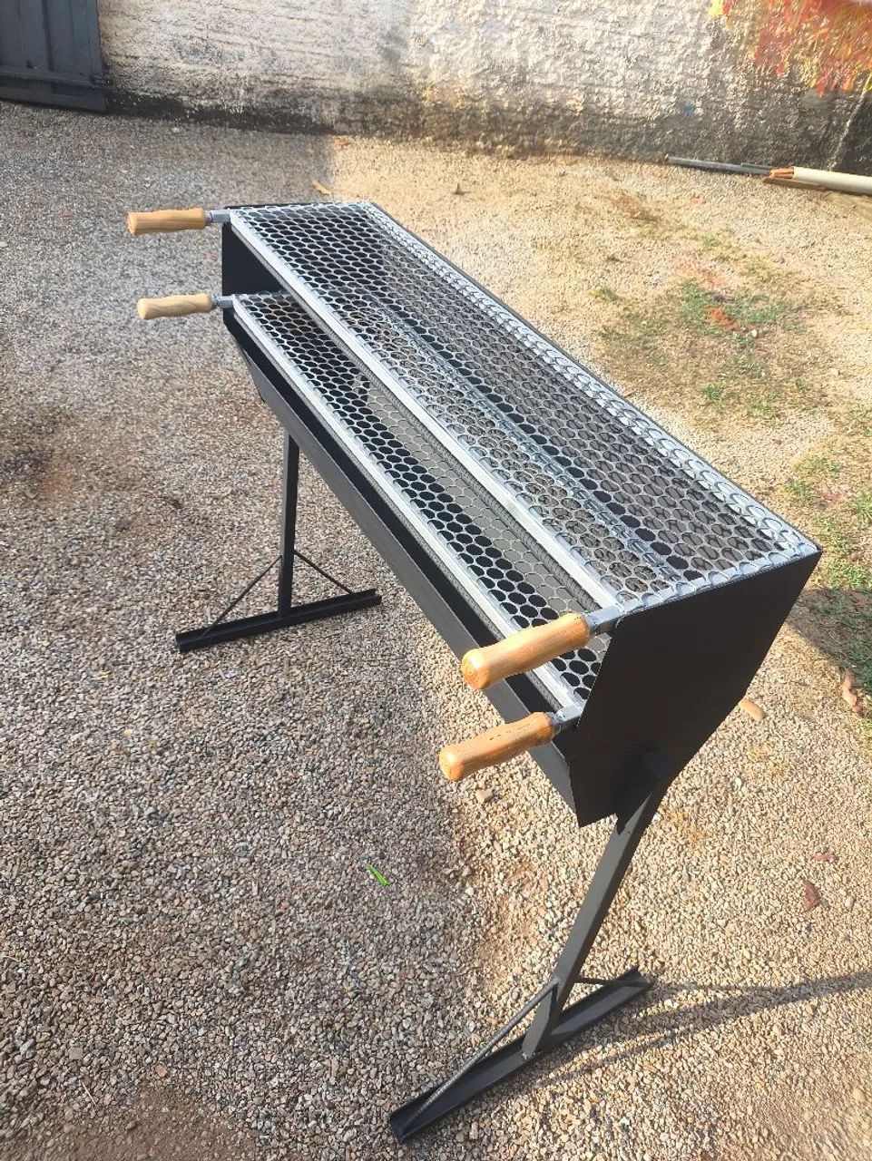 Churrasqueira para espetinho 