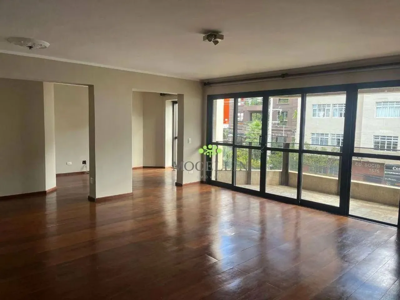 Apartamento à Venda Batel, Curitiba com 3 Quartos, 185 m² por R$ 1.400.000