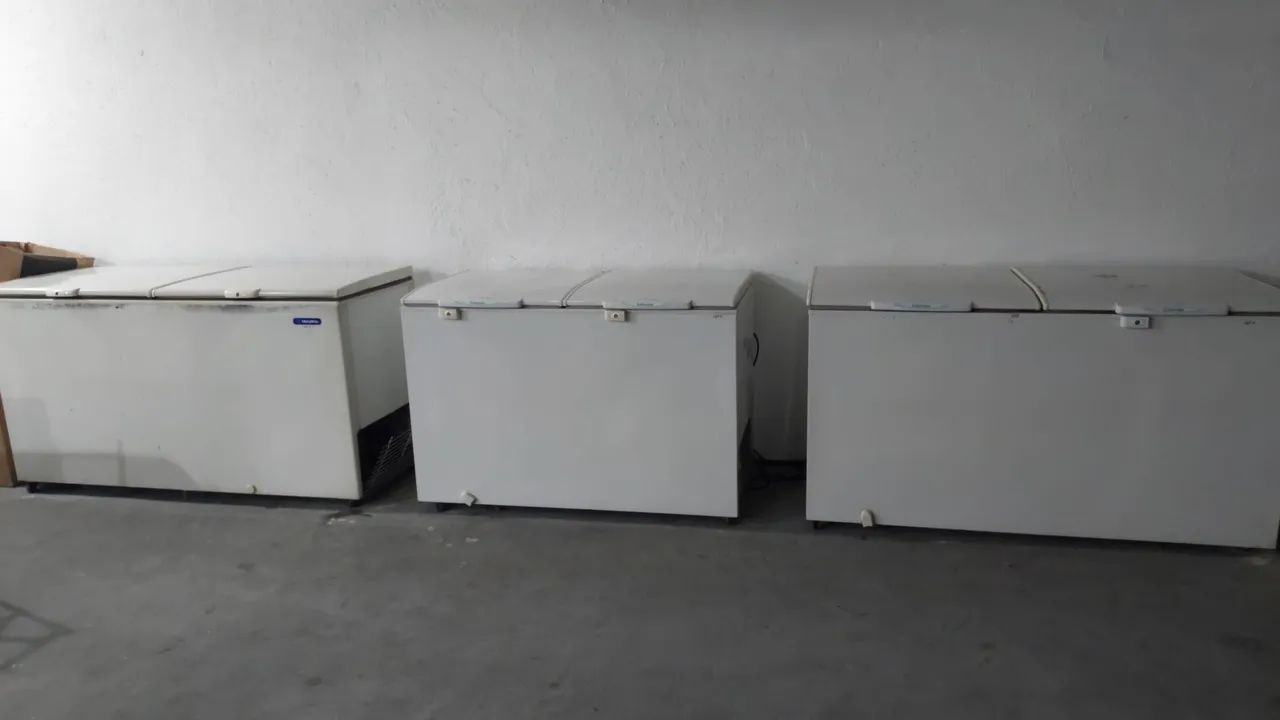 Vendo vários freezers usados em bom estado funcionando perfeitamente todos