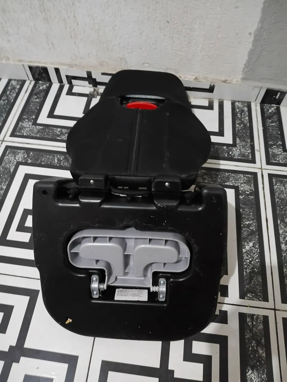 Cadeira para Auto Burigotto Protege Reclinável, excelente estado  - Foto 5