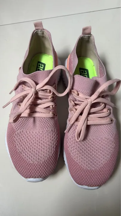 Tênis Rosa Feminino