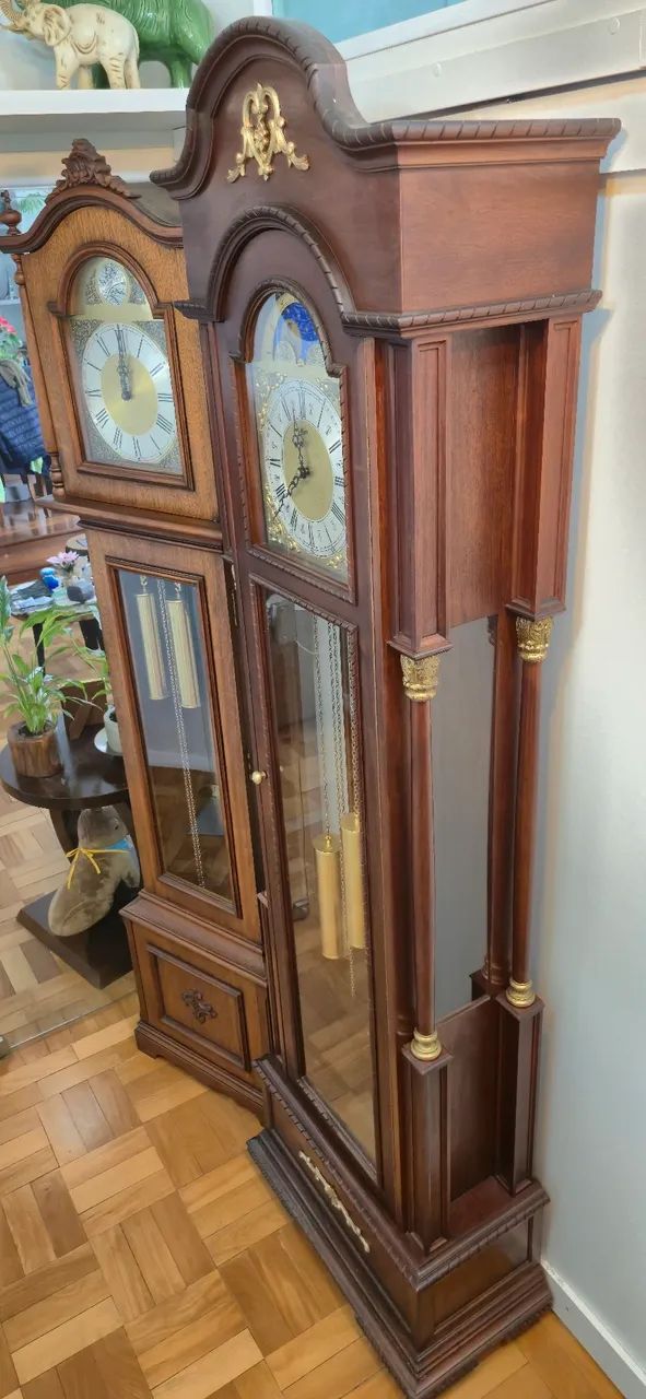 Relógio pedestal Urgos alemão