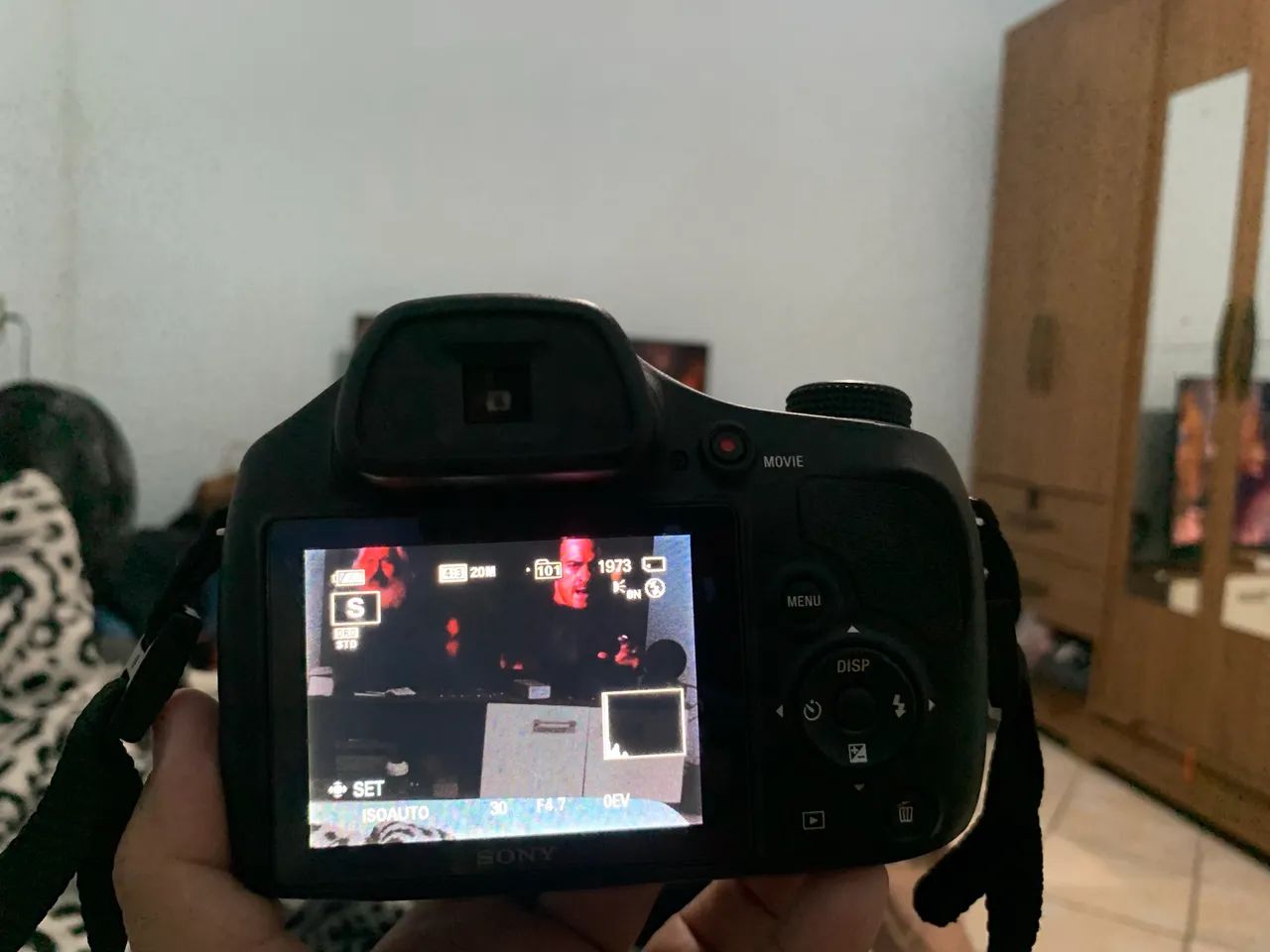 Vendo câmera fotográfica Sony - Foto 5