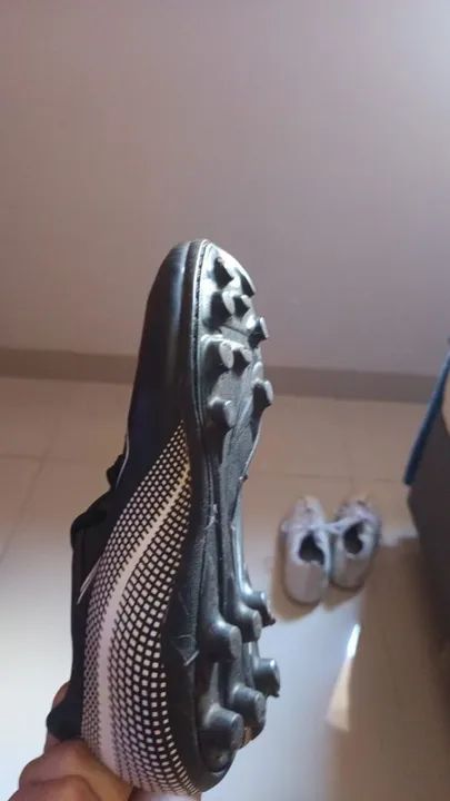 Chuteiras de Futebol Penalty - Tamanho 39 - Foto 3