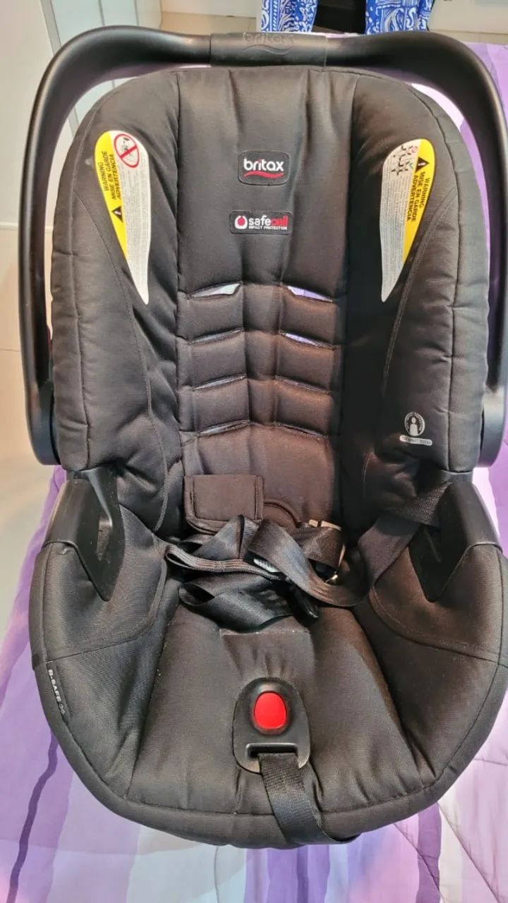 Bebe conforto Britax B Safe 35 com base para o carro (perfeito estado) 