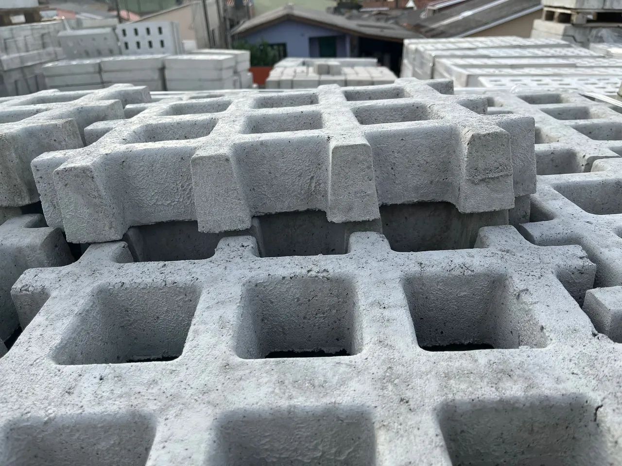 Concregrama de concreto - jardim 