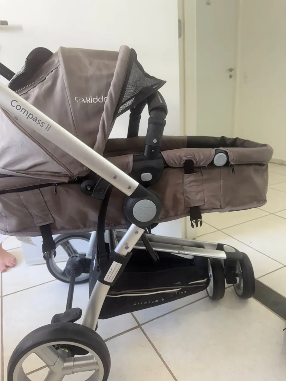 Carrinho de Bebê Kiddo Compass II