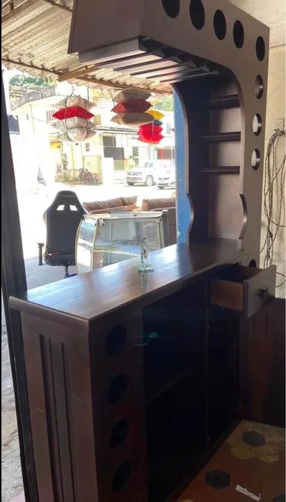 Rack de Bar em Madeira Maciça