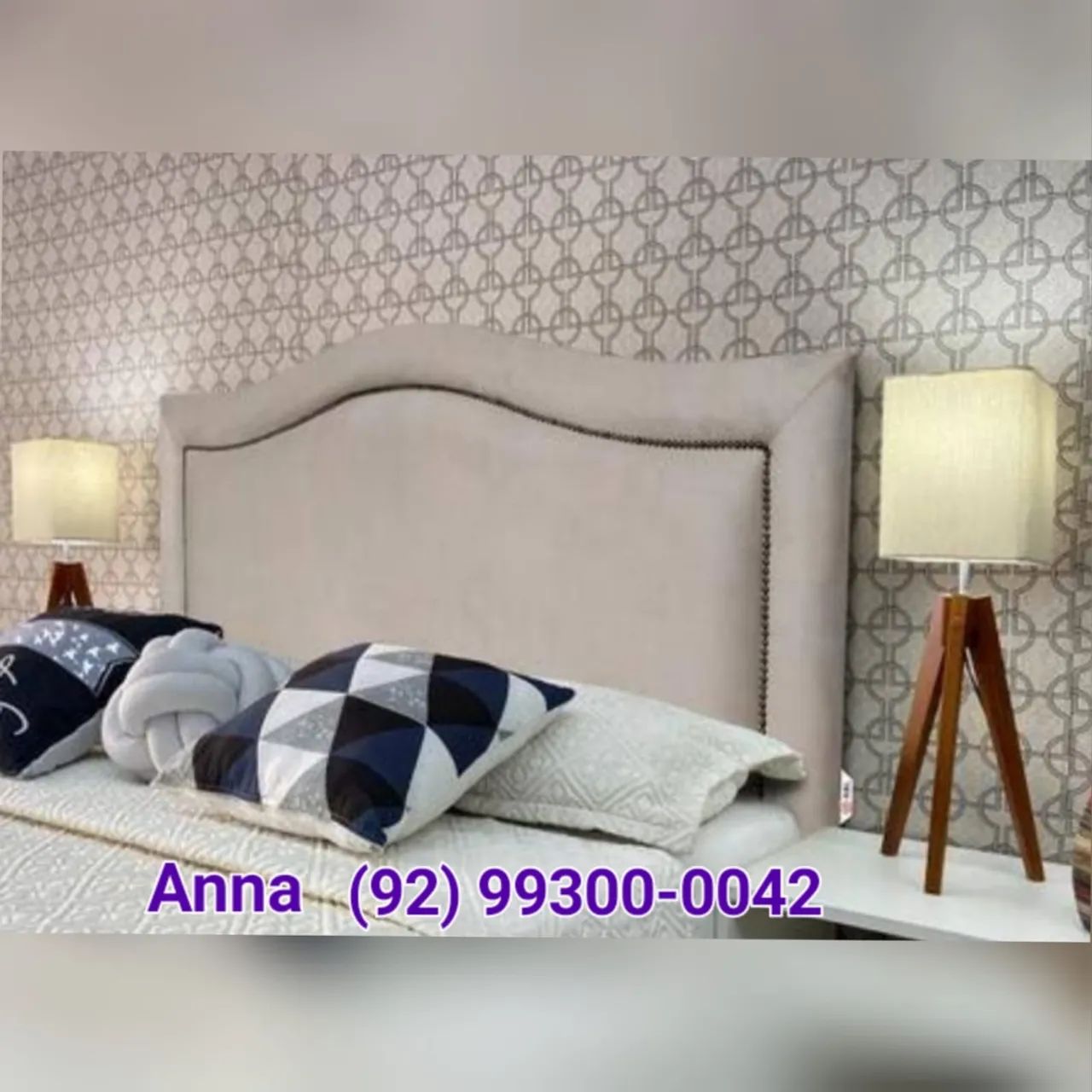 Cabeceira de Cama Estofada Elegante