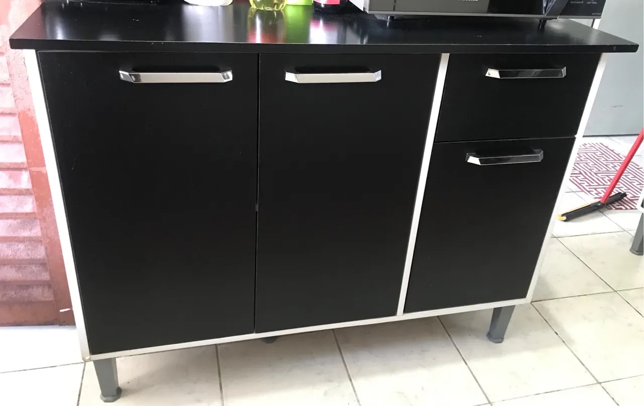Armário Preto 4 peças