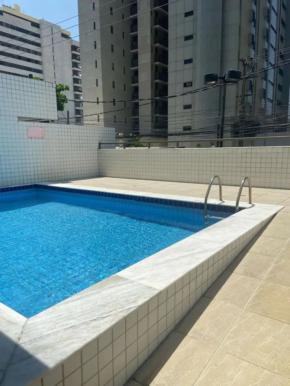 Apartamento  para aluguel possui 80 metros quadrados com 3 quartos em Boa Viagem - Recife  - Foto 4