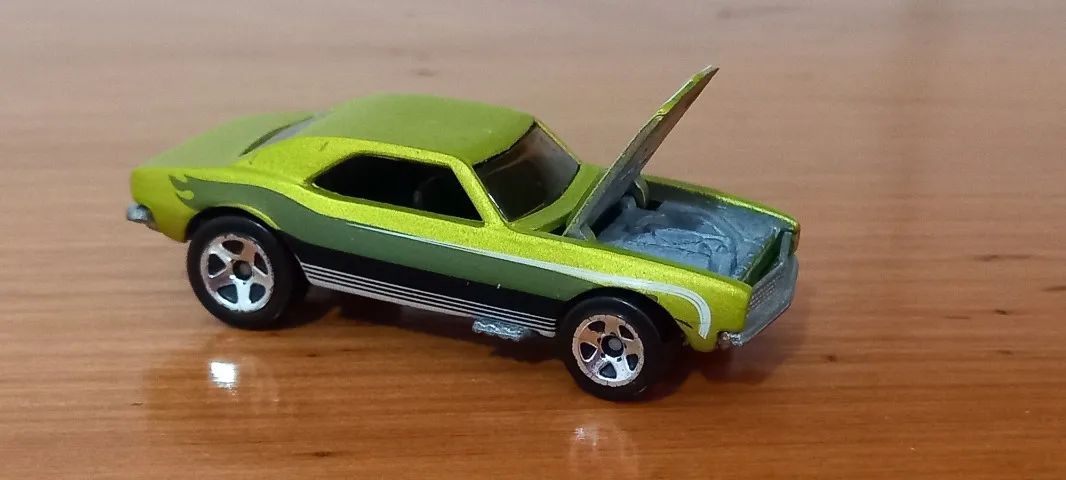1967 Chevy Camaro - Hot Wheels 2009 Dream Garage 3/10 - Foto 3