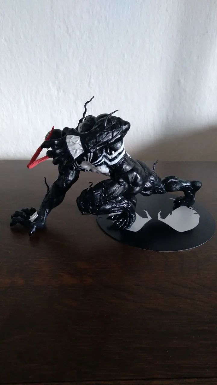  Boneco Venom Marvel  - Foto 3