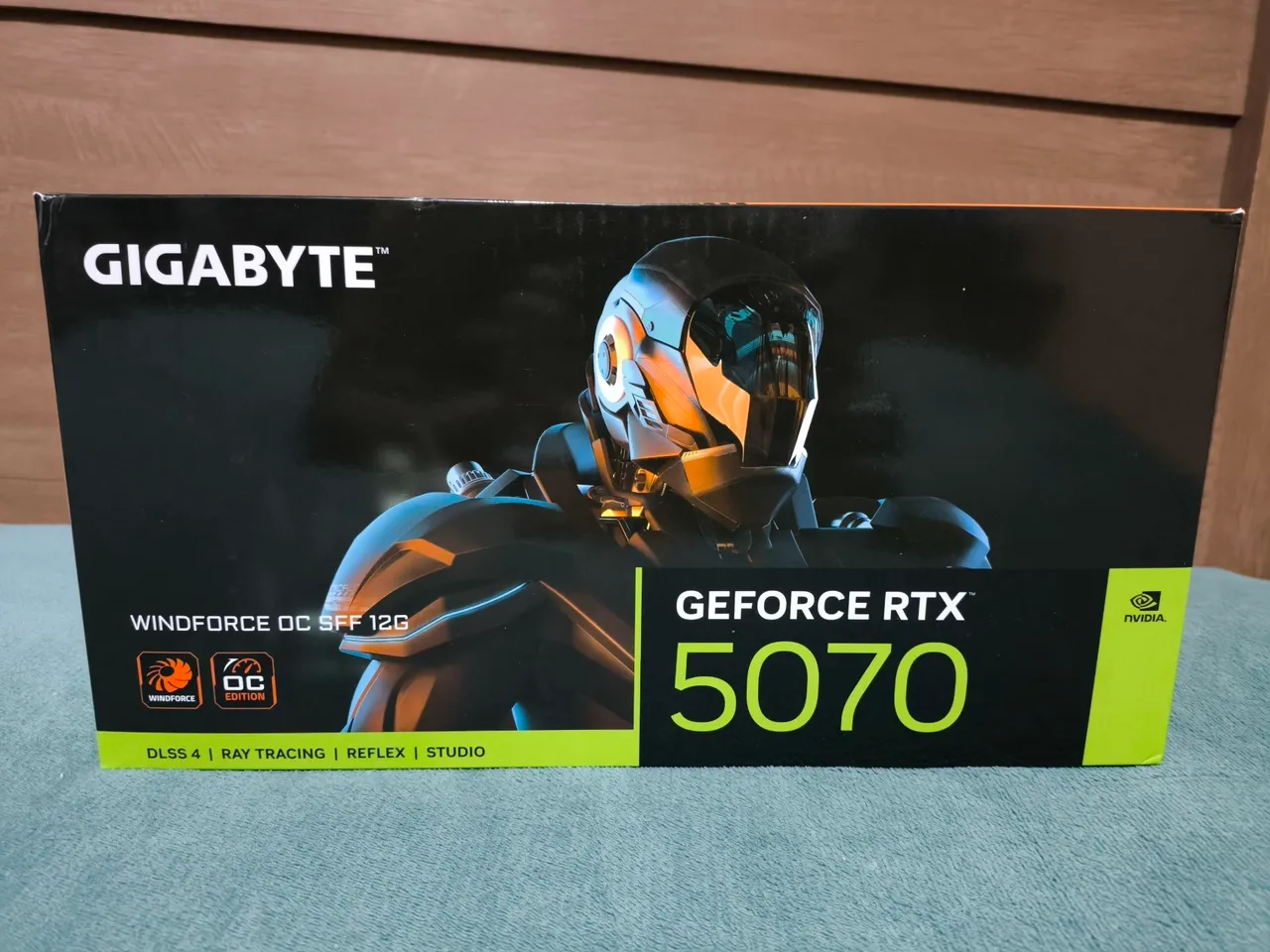 Placa de Vídeo Gigabyte GeForce RTX 5070 12GB Windforce OC