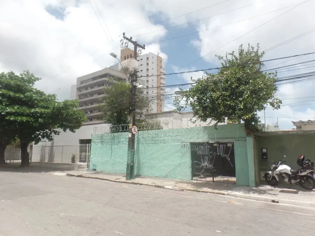 D. TORRES - CASA NÃO RESIDENCIAL - RUA DOM EXPEDITO LOPES N 1933, APROX. 120m², Terreno Me