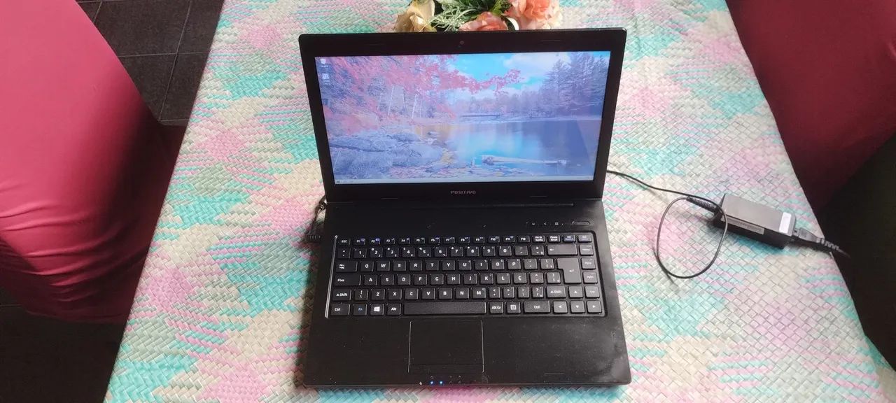 Notebook Positivo Unique S2065